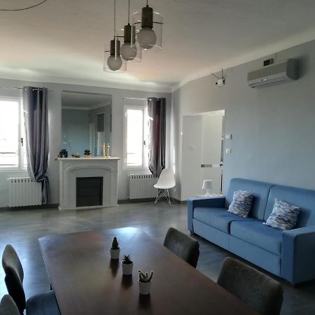 Cavour17 Appartement San Remo Buitenkant foto