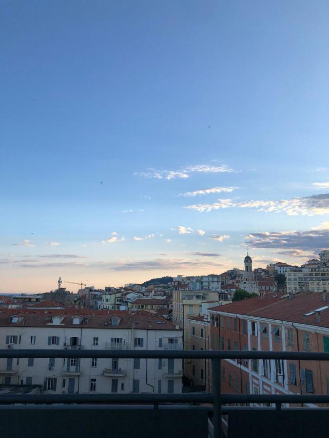 Cavour17 Appartement San Remo Buitenkant foto