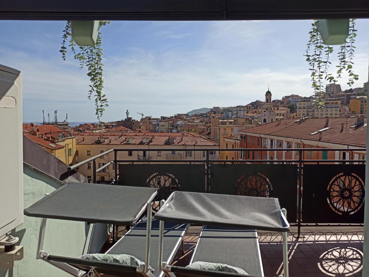 Cavour17 Appartement San Remo Buitenkant foto